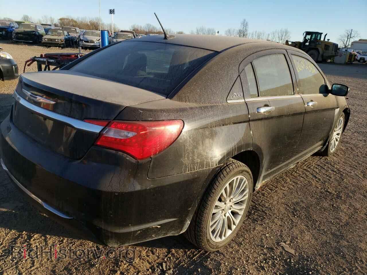 2012 CHRYSLER 200 - VIN: 1C3CCBCG3CN218180 - Фото 4