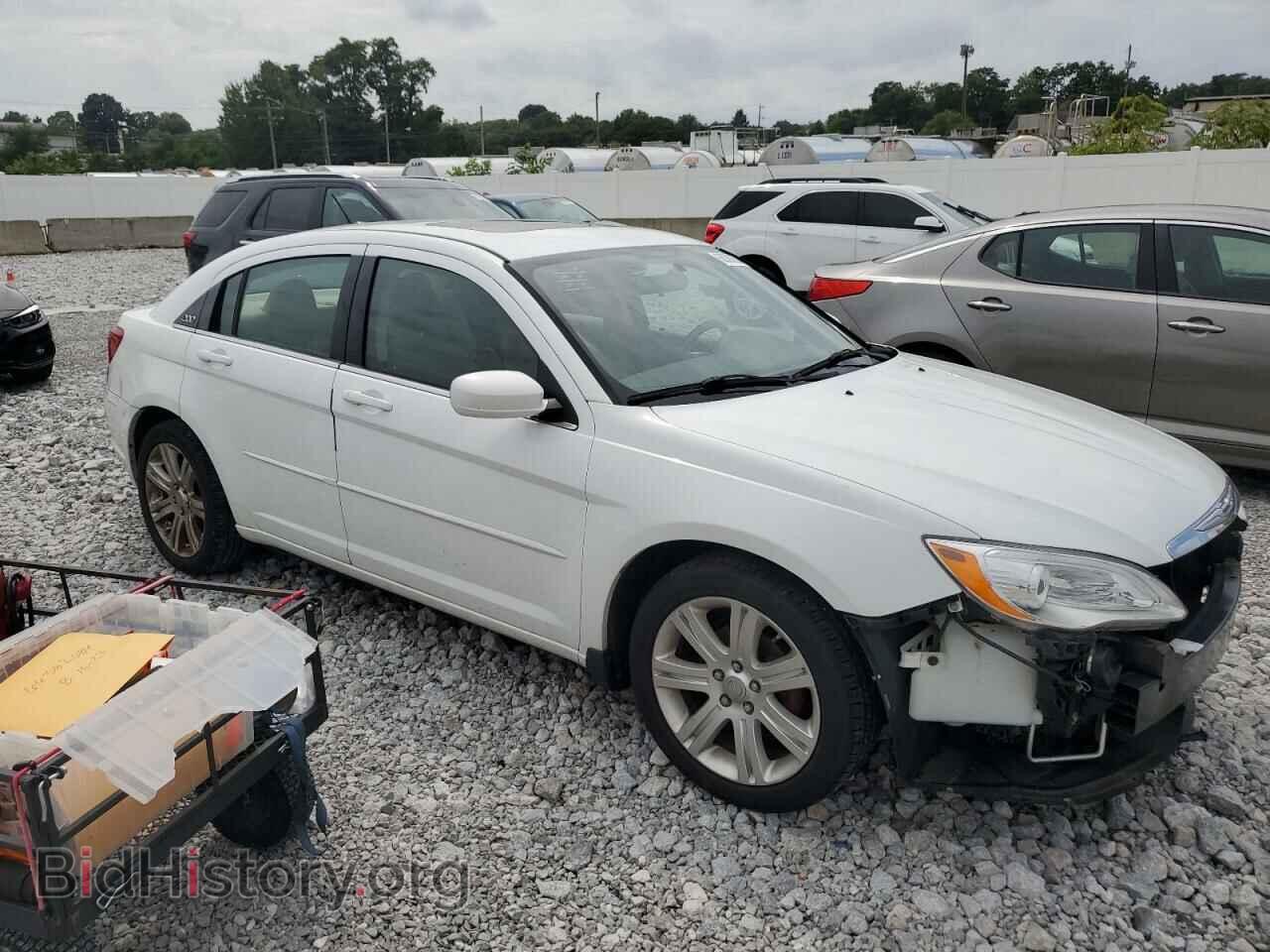2013 CHRYSLER 200 - VIN: 1C3CCBBB1DN716319 - Фото 4