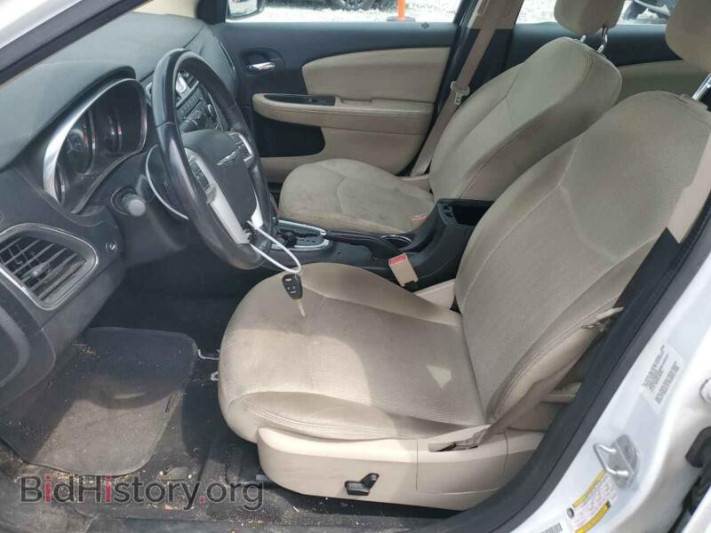 2013 Chrysler 200 (VIN 1C3CCBBB1DN716319) — фото 7 из 13