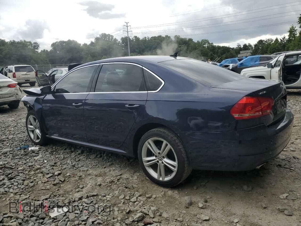 2015 VOLKSWAGEN PASSAT - VIN: 1VWBV7A36FC016820 - Фото 2