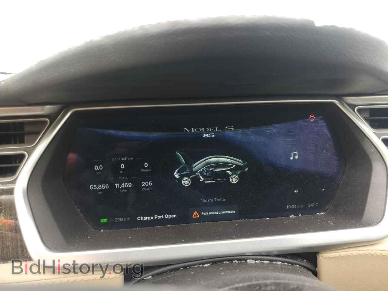 2013 TESLA MODEL S - VIN: 5YJSA1DN8DFP24740 - Фото 9