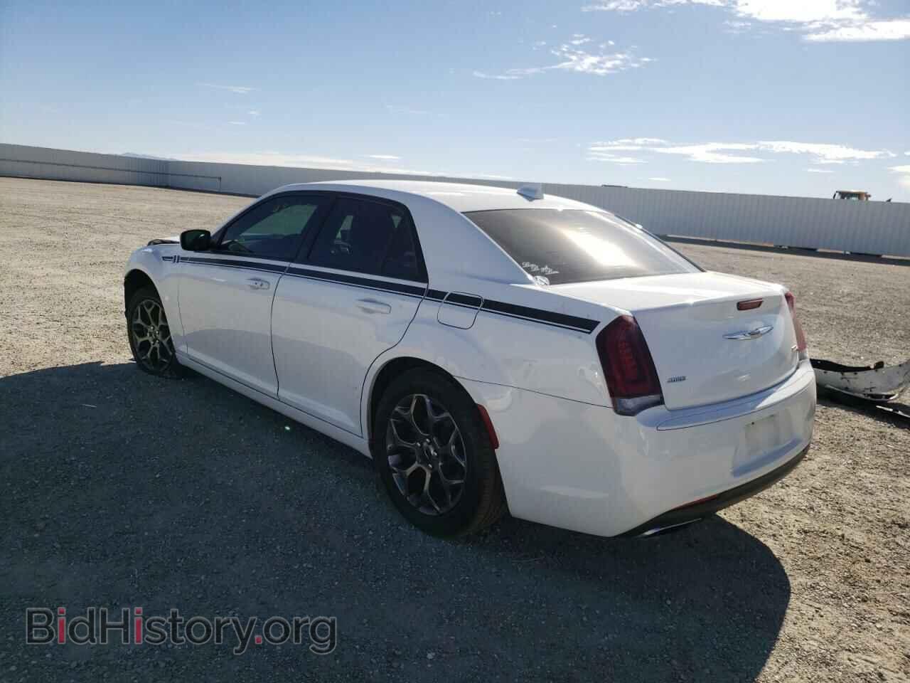 2016 CHRYSLER 300 - VIN: 2C3CCAGG4GH171017 - Фото 3