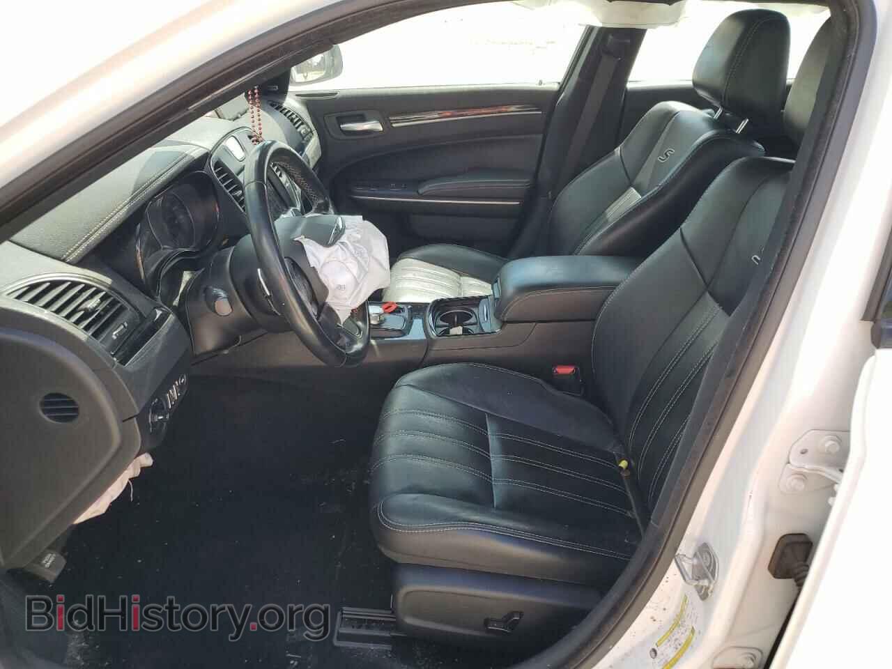 2019 CHRYSLER 300 - VIN: 2C3CCAGG9KH533836 - Фото 7