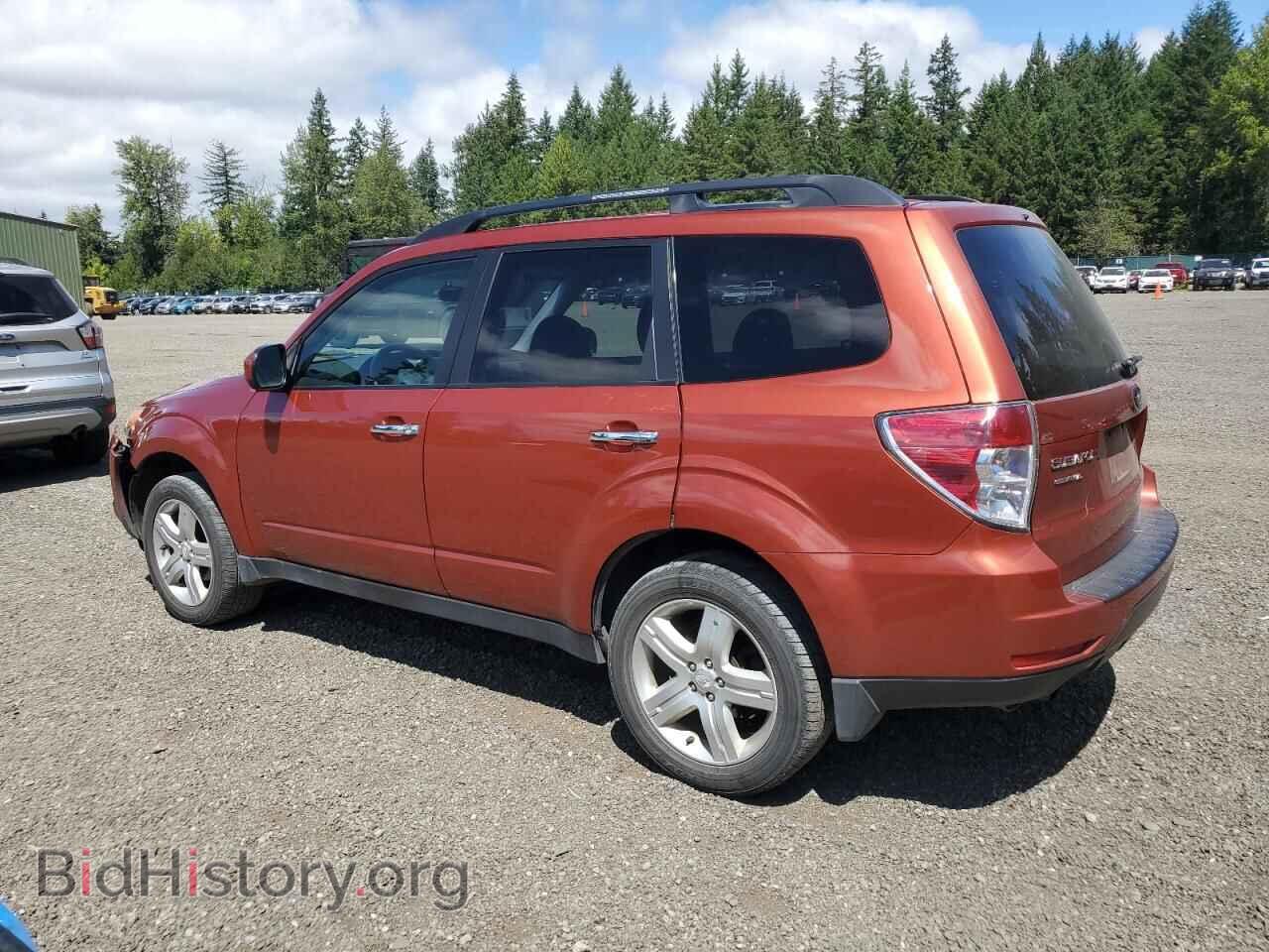 2010 SUBARU FORESTER - VIN: JF2SH6CCXAH767885 - Фото 2