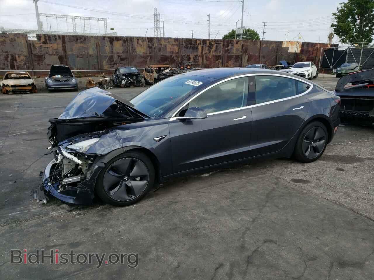 Фотография 5YJ3E1EA0JF048302 - TESLA MODEL 3 2018