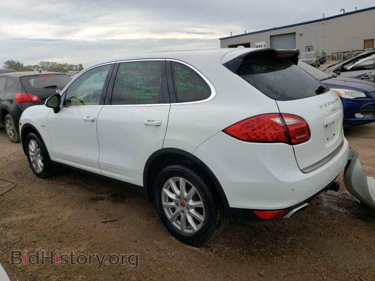 2013 PORSCHE CAYENNE - VIN: WP1AF2A20DLA37521 - Фото 2