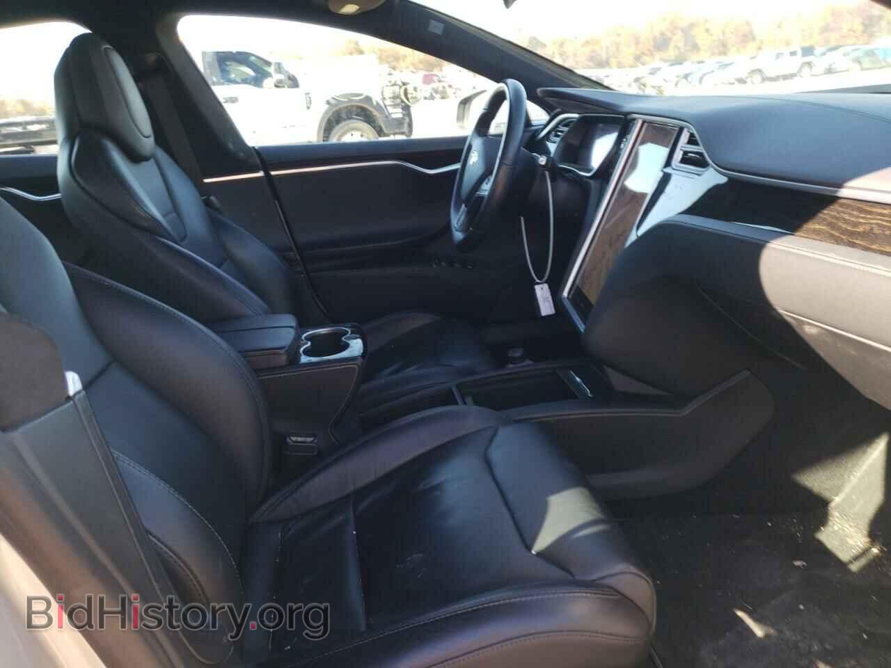 2017 TESLA MODEL S - VIN: 5YJSA1E28HF184557 - Фото 5