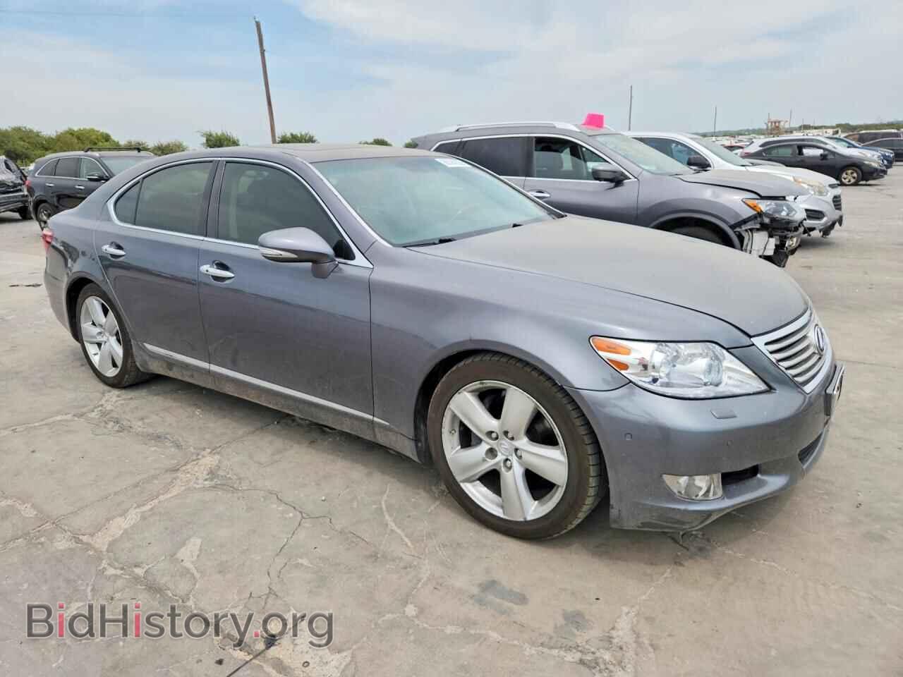 2012 LEXUS LS460 - VIN: JTHBL5EF0C5109879 - Photo 4