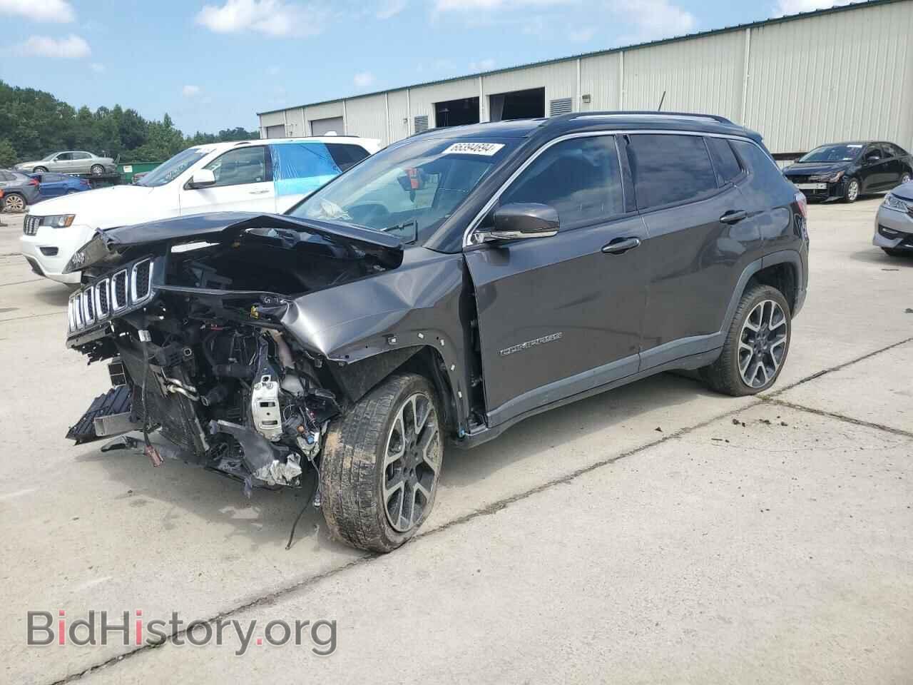 Фотография 3C4NJDCB3HT666713 - JEEP COMPASS 2017