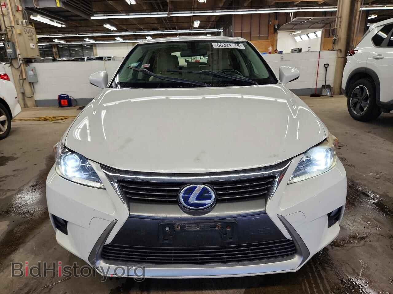 2014 LEXUS CT 200 - VIN: JTHKD5BH8E2174681 - Photo 5