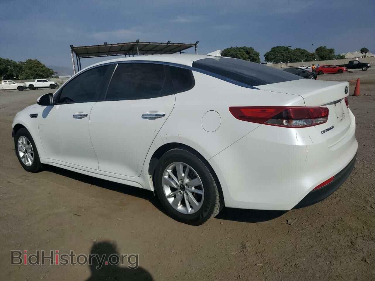 2016 KIA OPTIMA - VIN: KNAGT4L34G5117402 - Фото 2