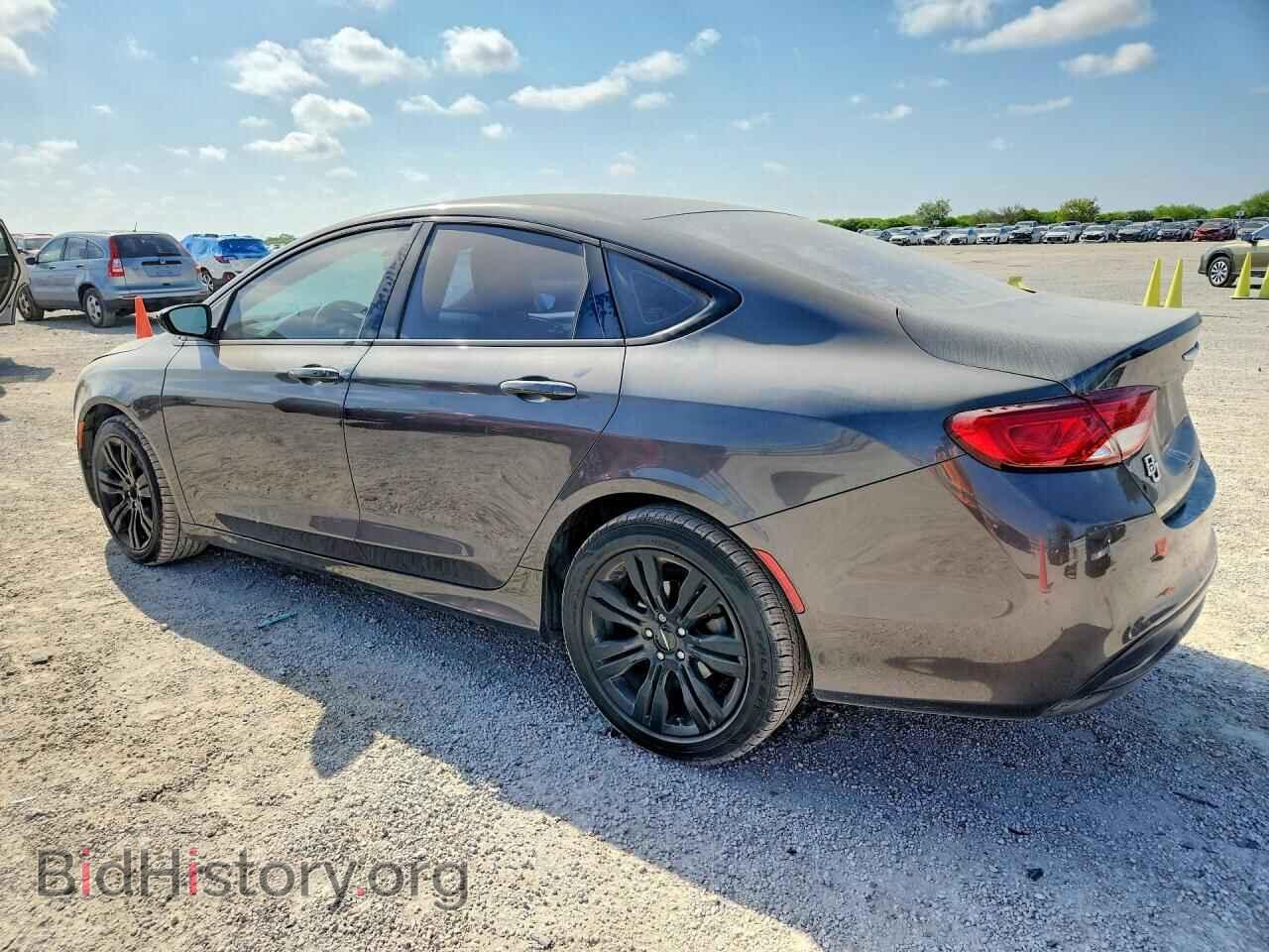 2017 CHRYSLER 200 - VIN: 1C3CCCFB1HN509497 - Photo 2