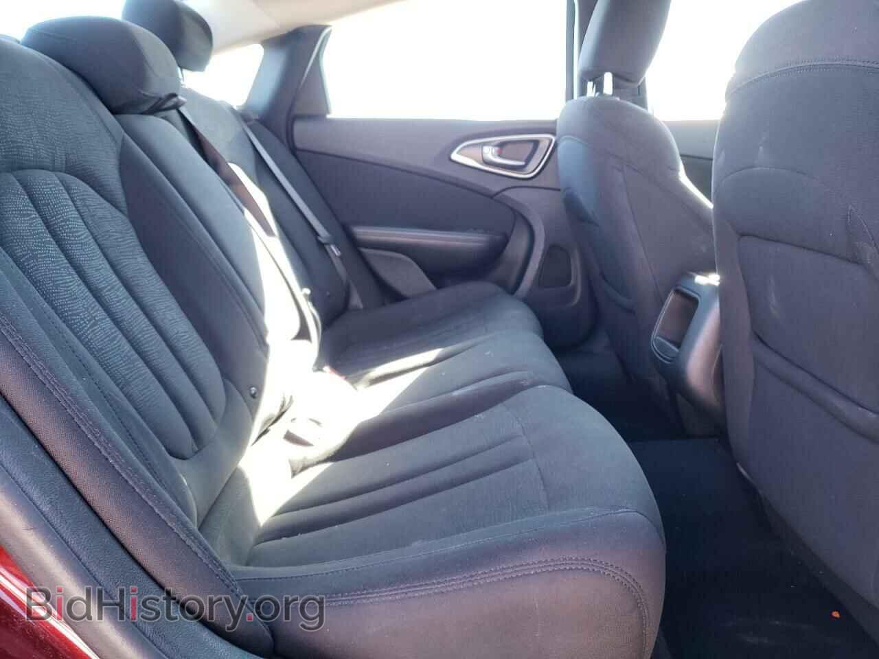 2016 CHRYSLER 200 - VIN: 1C3CCCAB0GN126642 - Фото 6