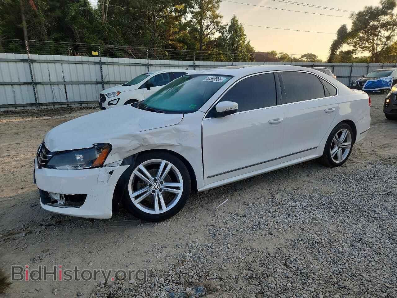 Photo 1VWCT7A30EC043326 - VOLKSWAGEN PASSAT 2014