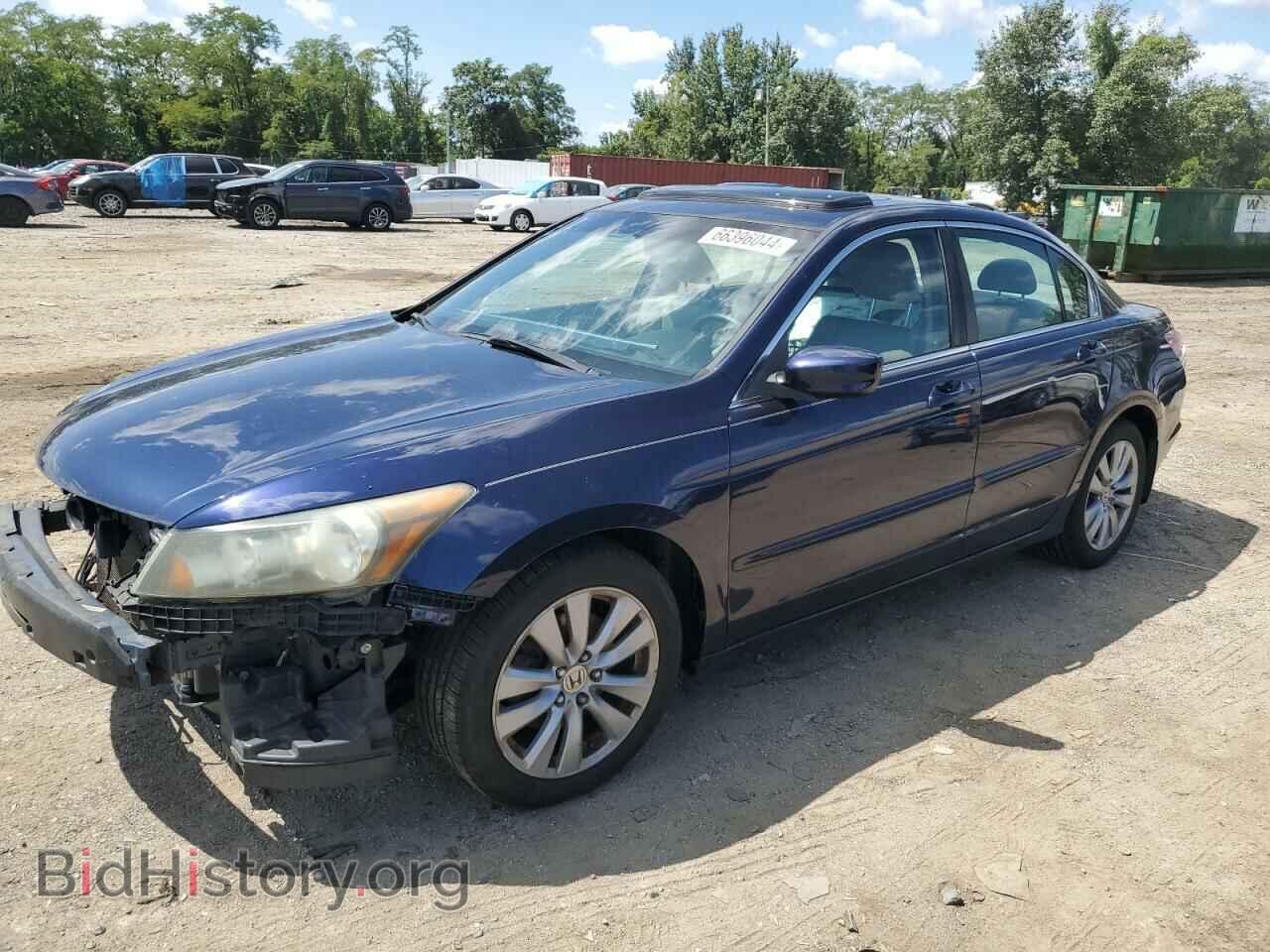Photo 1HGCP2F82BA034361 - HONDA ACCORD 2011
