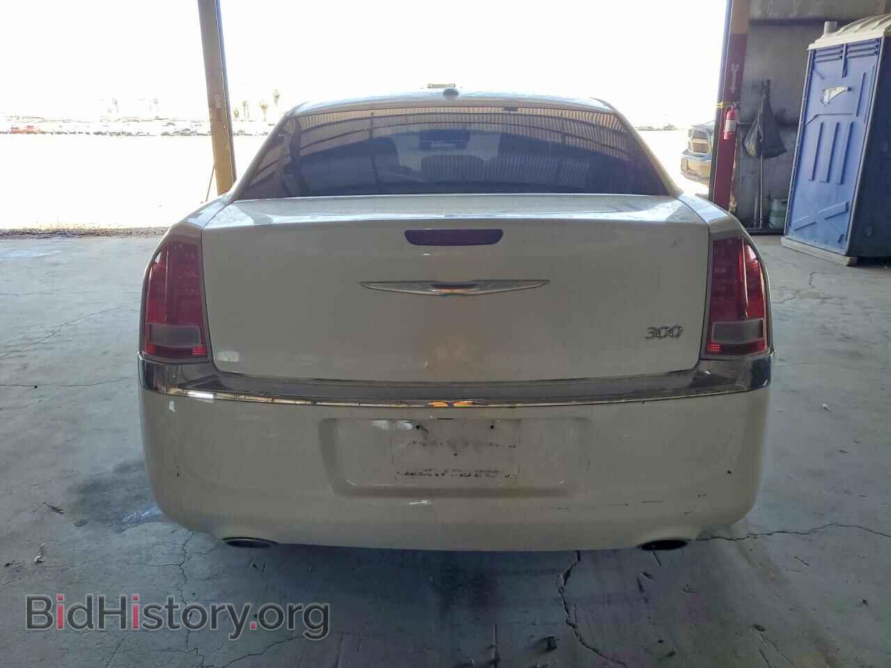 2012 CHRYSLER 300 - VIN: 2C3CCAAG3CH277767 - Photo 6