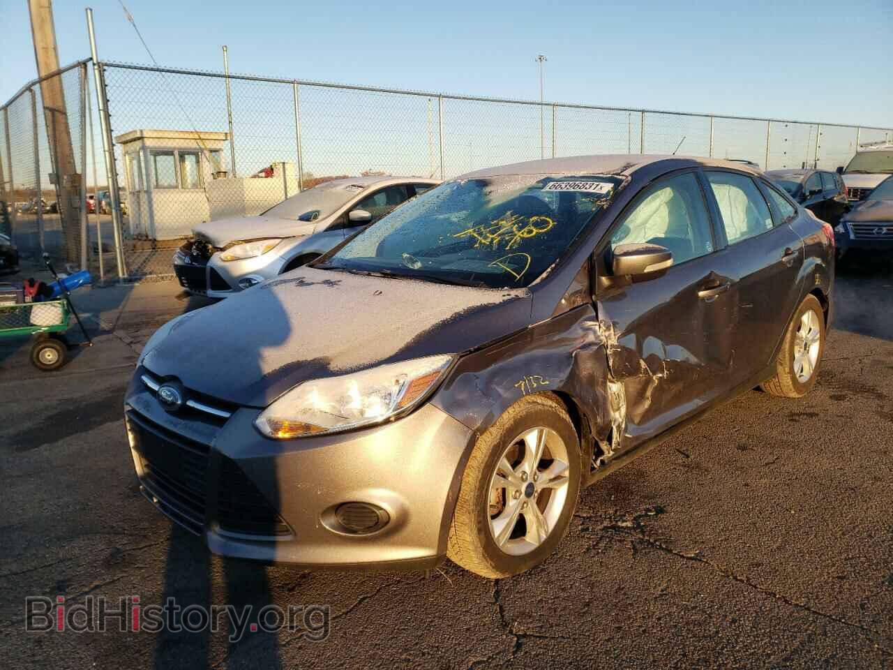 2014 FORD FOCUS - VIN: 1FADP3F28EL167421 - Photo 2