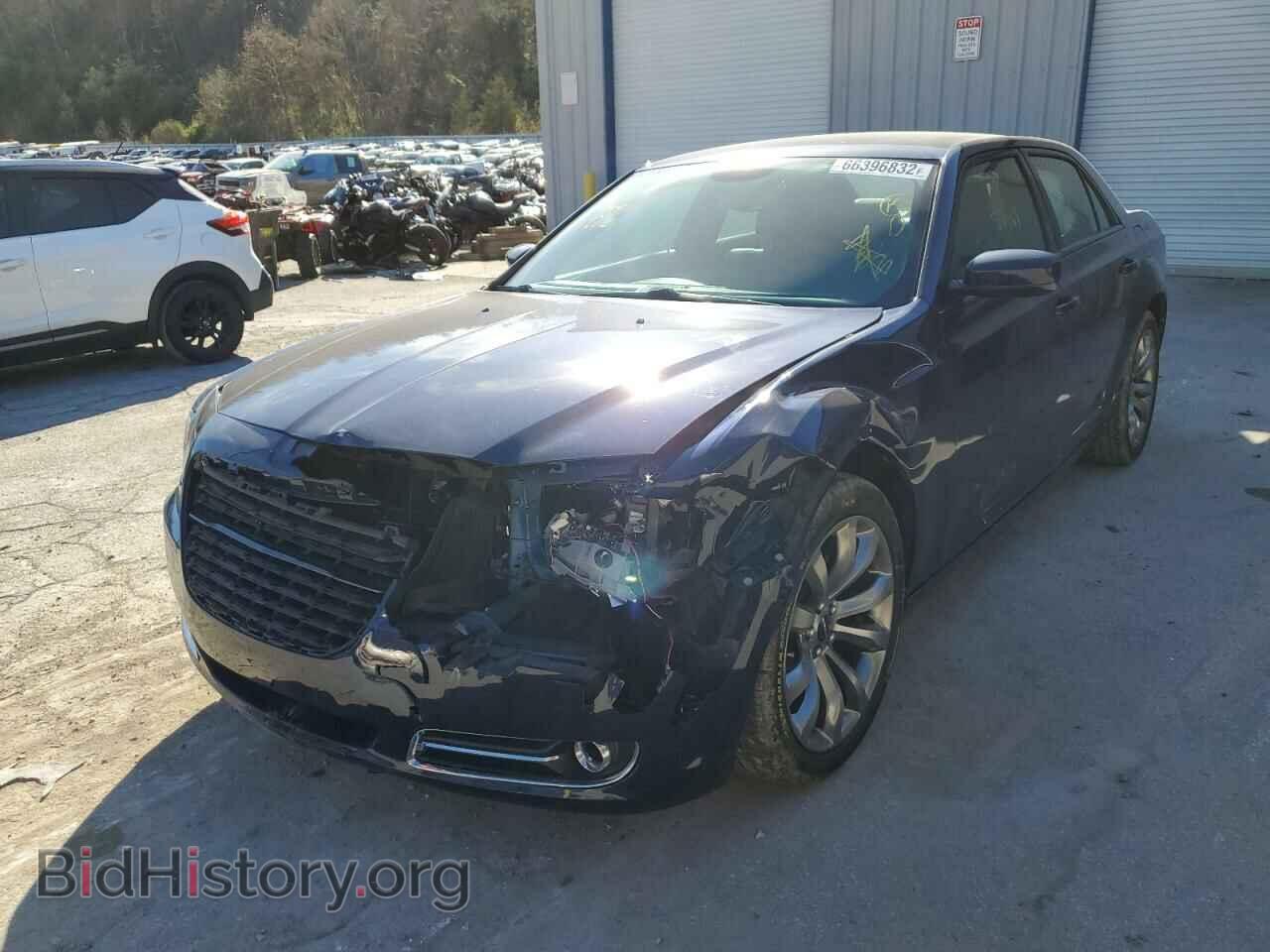 2014 CHRYSLER 300 - VIN: 2C3CCABG9EH376398 - Фото 2