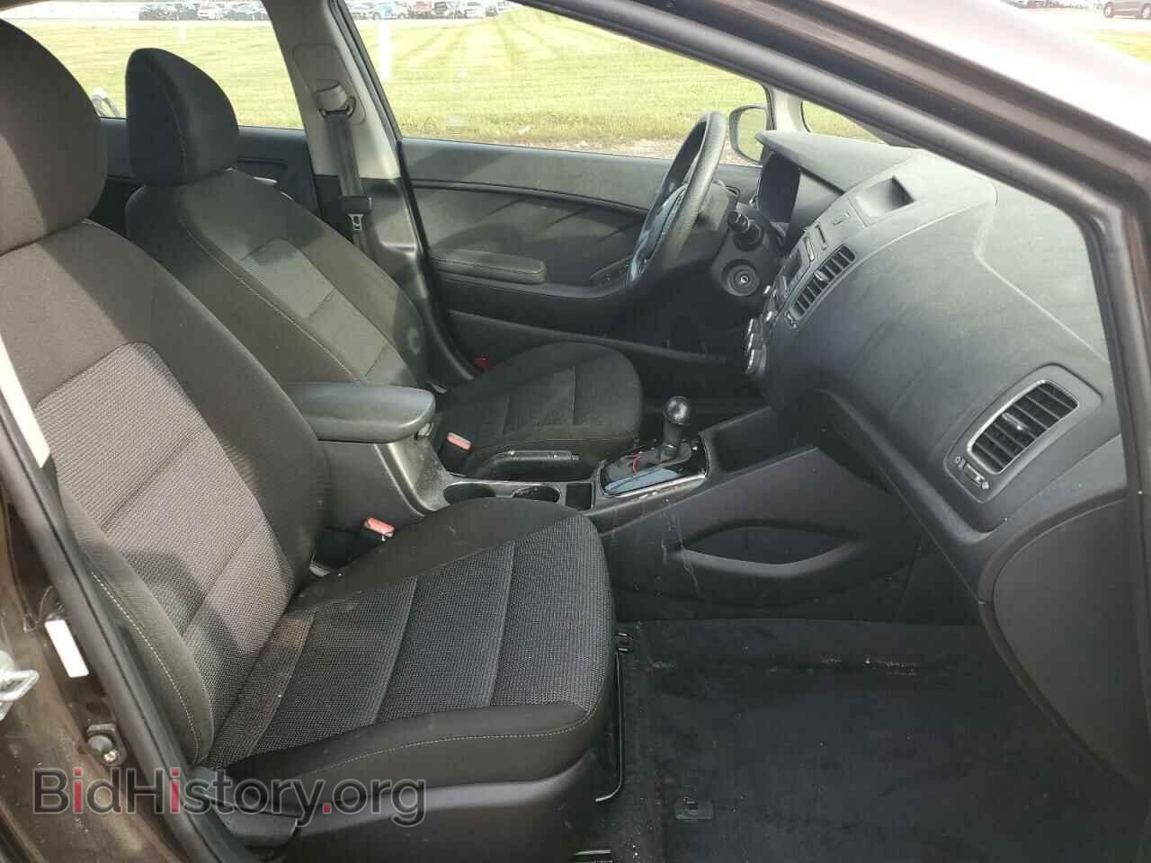 2017 KIA FORTE - VIN: 3KPFK4A78HE156202 - Фото 5