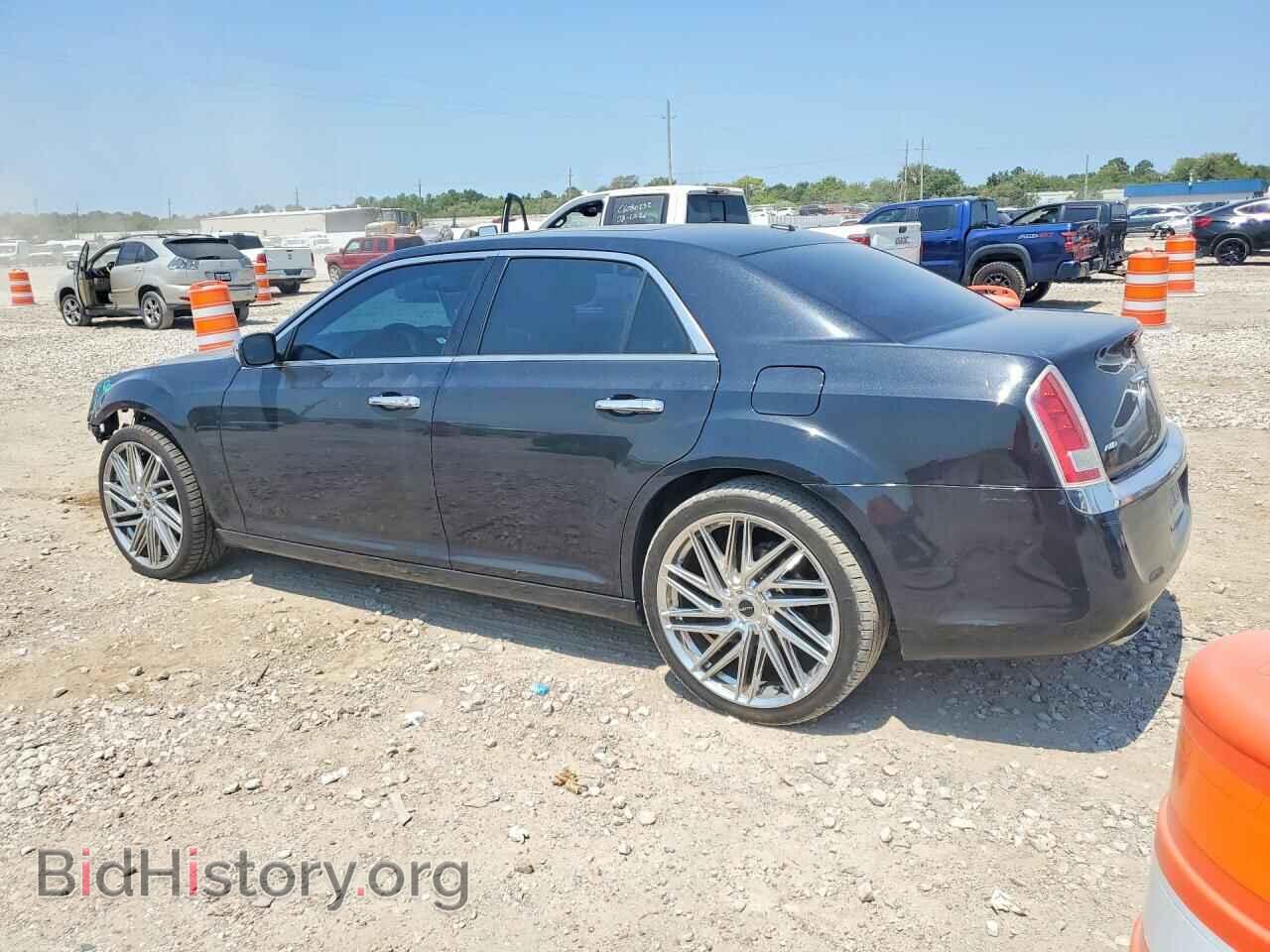 2014 CHRYSLER 300 - VIN: 2C3CCARG3EH355844 - Photo 2