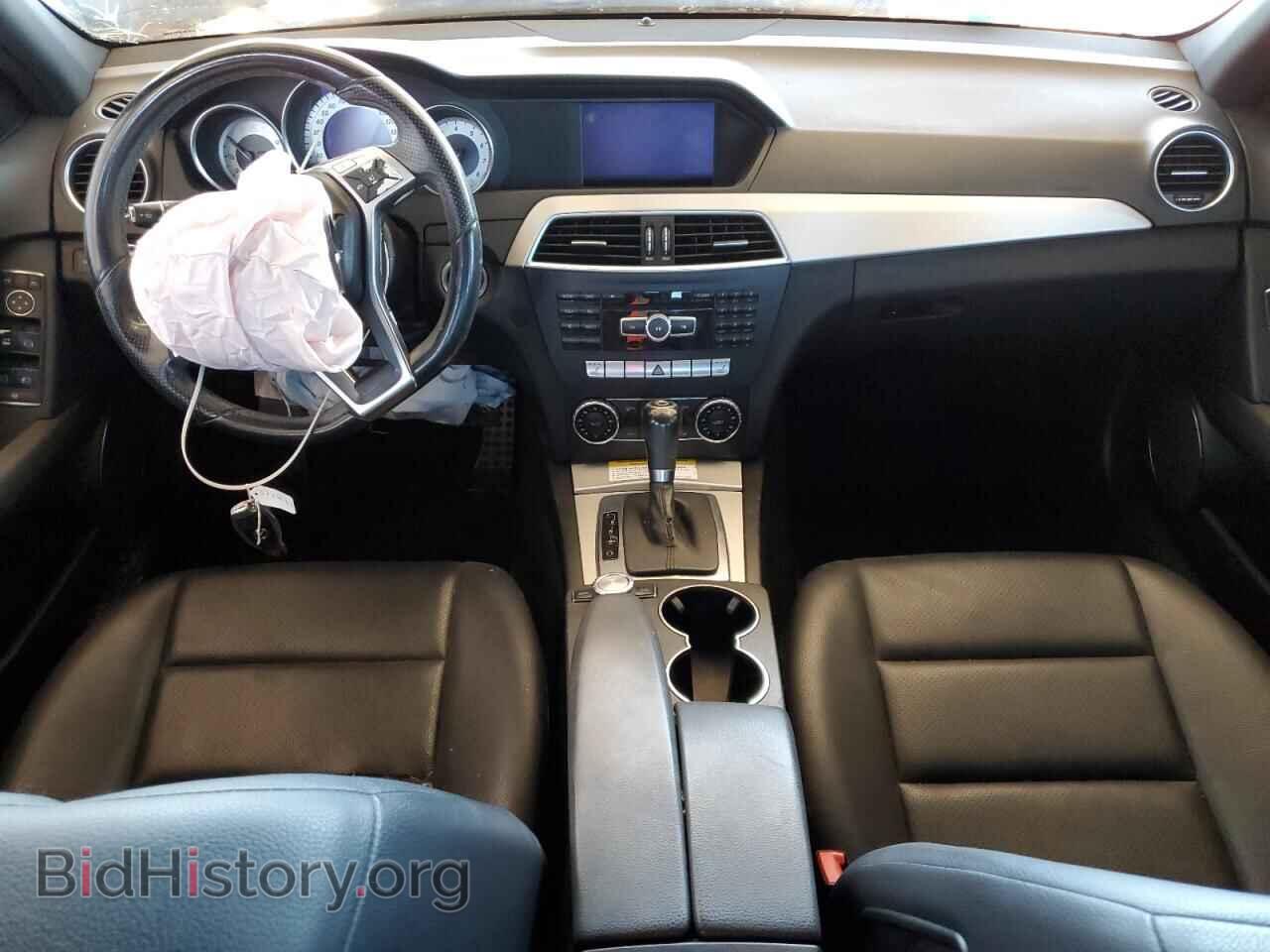 2013 MERCEDES-BENZ C-CLASS - VIN: WDDGF4HB7DR278136 - Фото 8