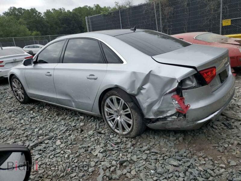 2012 Audi A8 (VIN WAURVAFD3CN010776) — фото 2 из 12