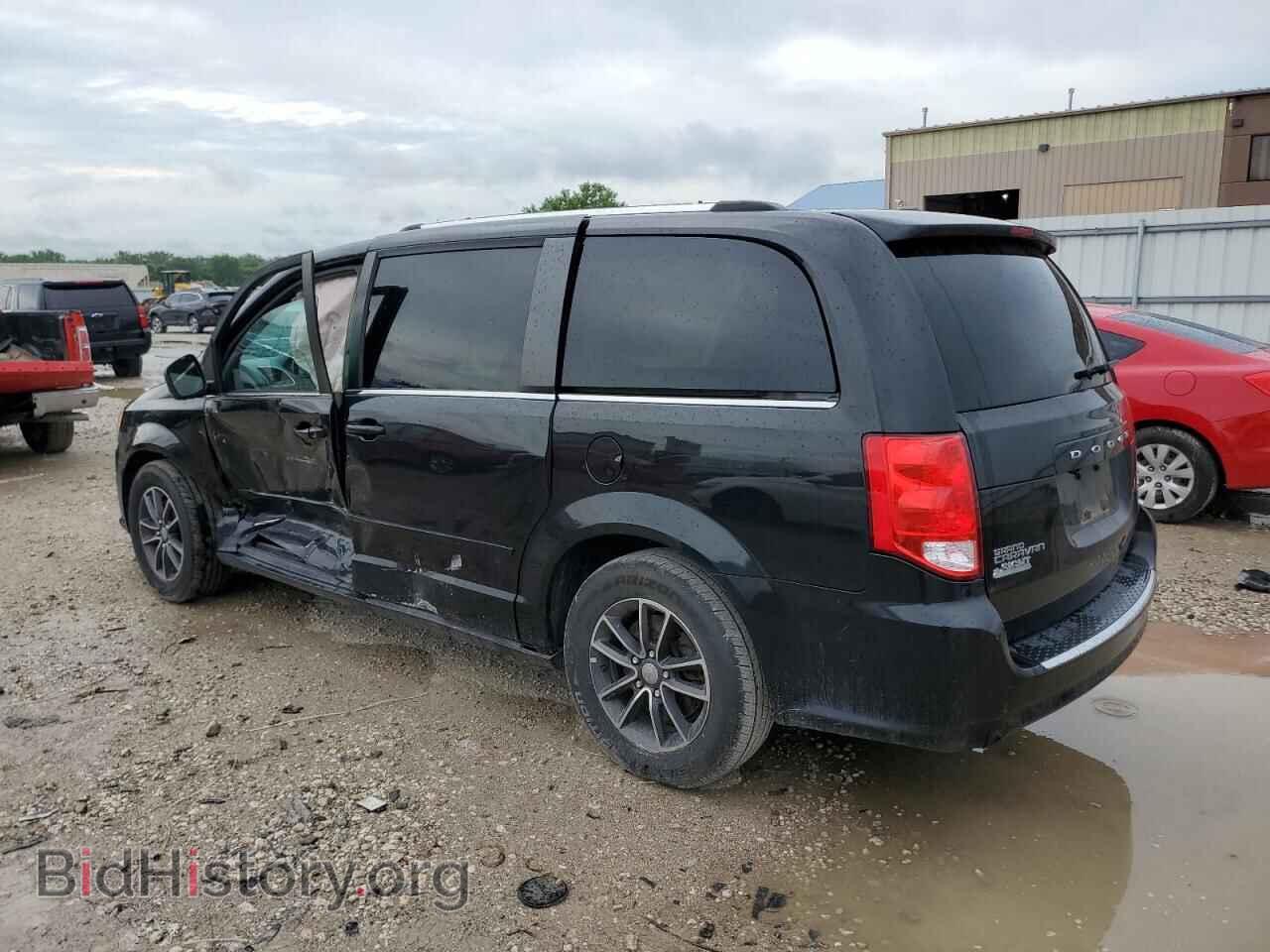 2017 DODGE CARAVAN - VIN: 2C4RDGCG5HR863617 - Photo 2