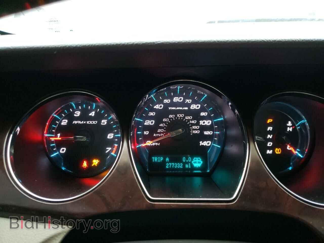 2011 FORD TAURUS - VIN: 1FAHP2FW2BG108593 - Фото 9