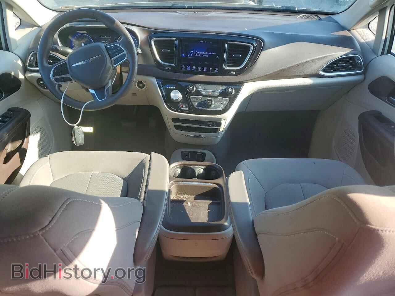 2017 CHRYSLER PACIFICA - VIN: 2C4RC1BGXHR768410 - Фото 8