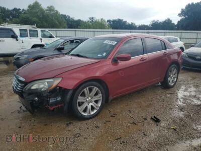 2013 Chrysler 200 Touring, бордовый — VIN 1C3CCBBB7DN570444, Copart