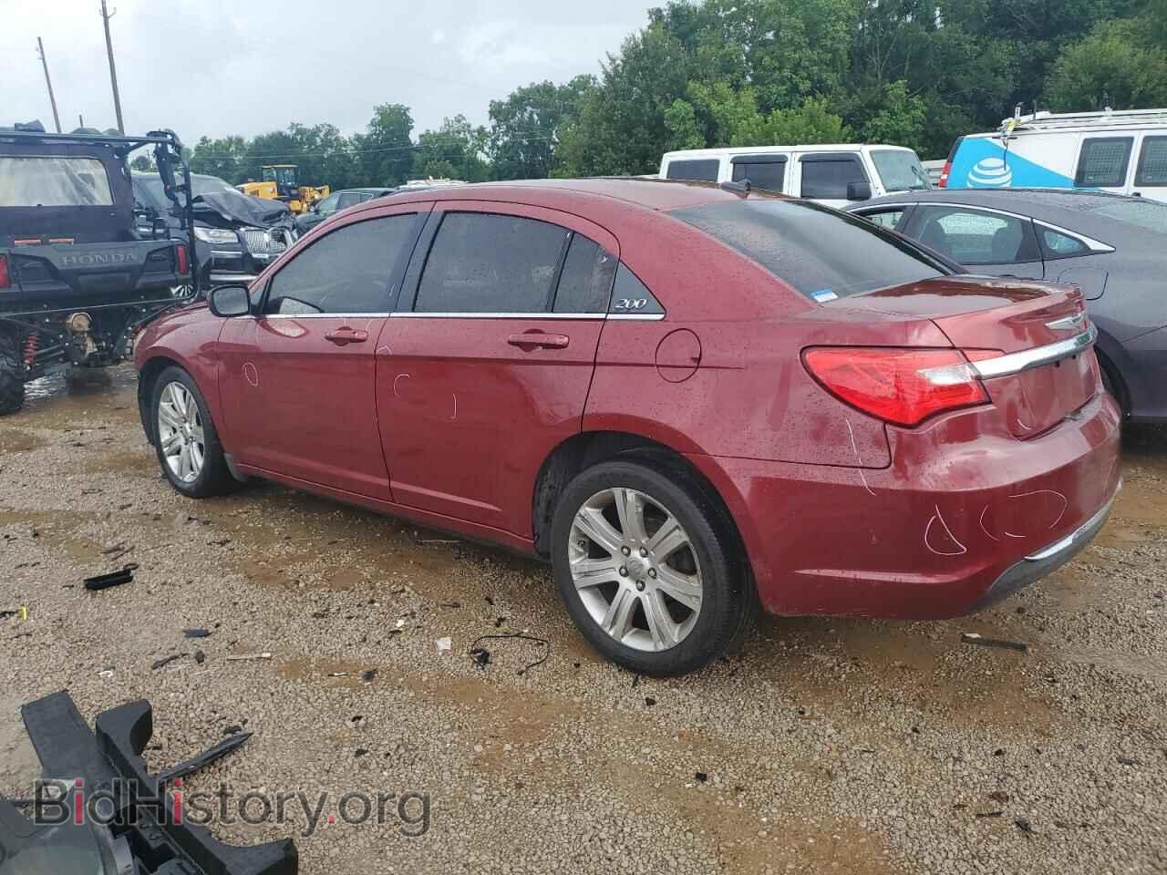 2013 CHRYSLER 200 - VIN: 1C3CCBBB7DN570444 - Фото 2