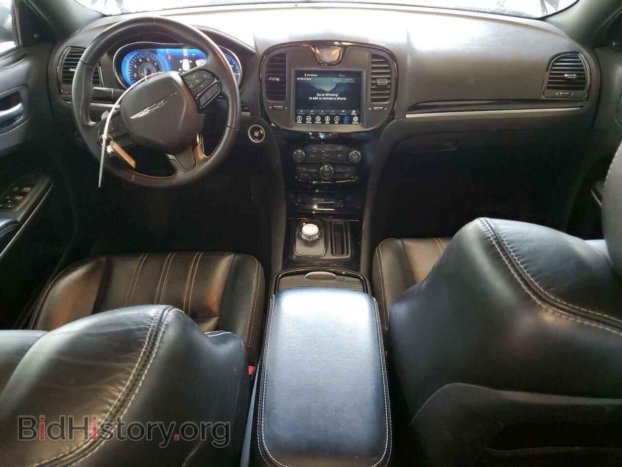 2021 CHRYSLER 300 - VIN: 2C3CCABG3MH585621 - Фото 8