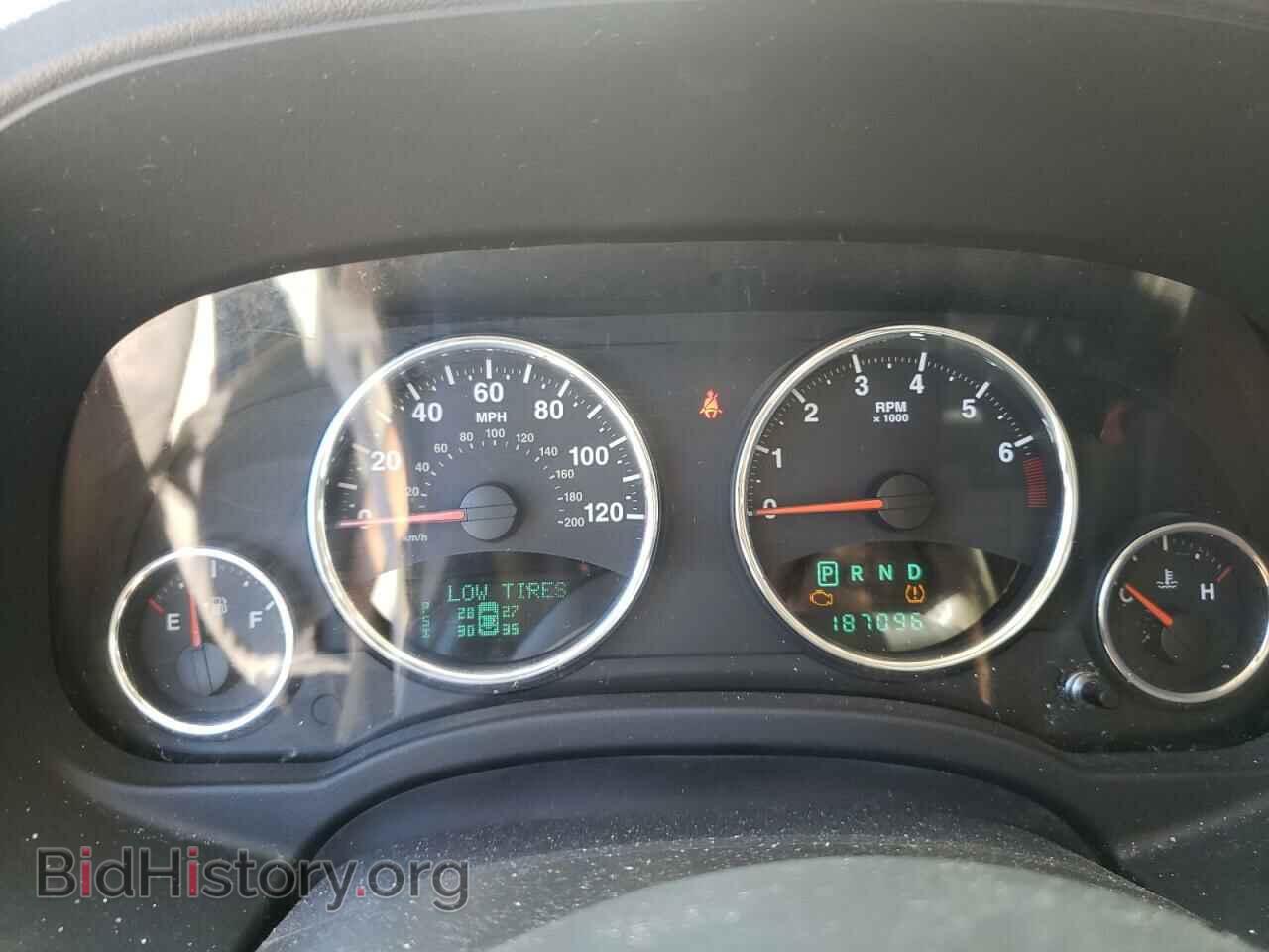 2012 JEEP COMPASS - VIN: 1C4NJDCB6CD630383 - Photo 9