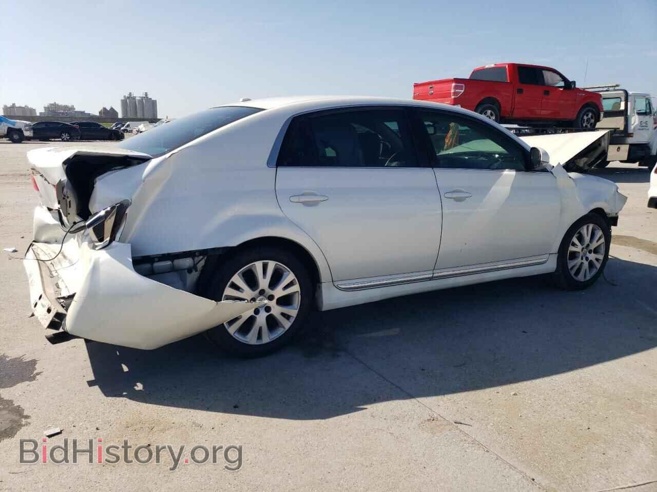 2011 TOYOTA AVALON - VIN: 4T1BK3DB4BU413384 - Фото 3