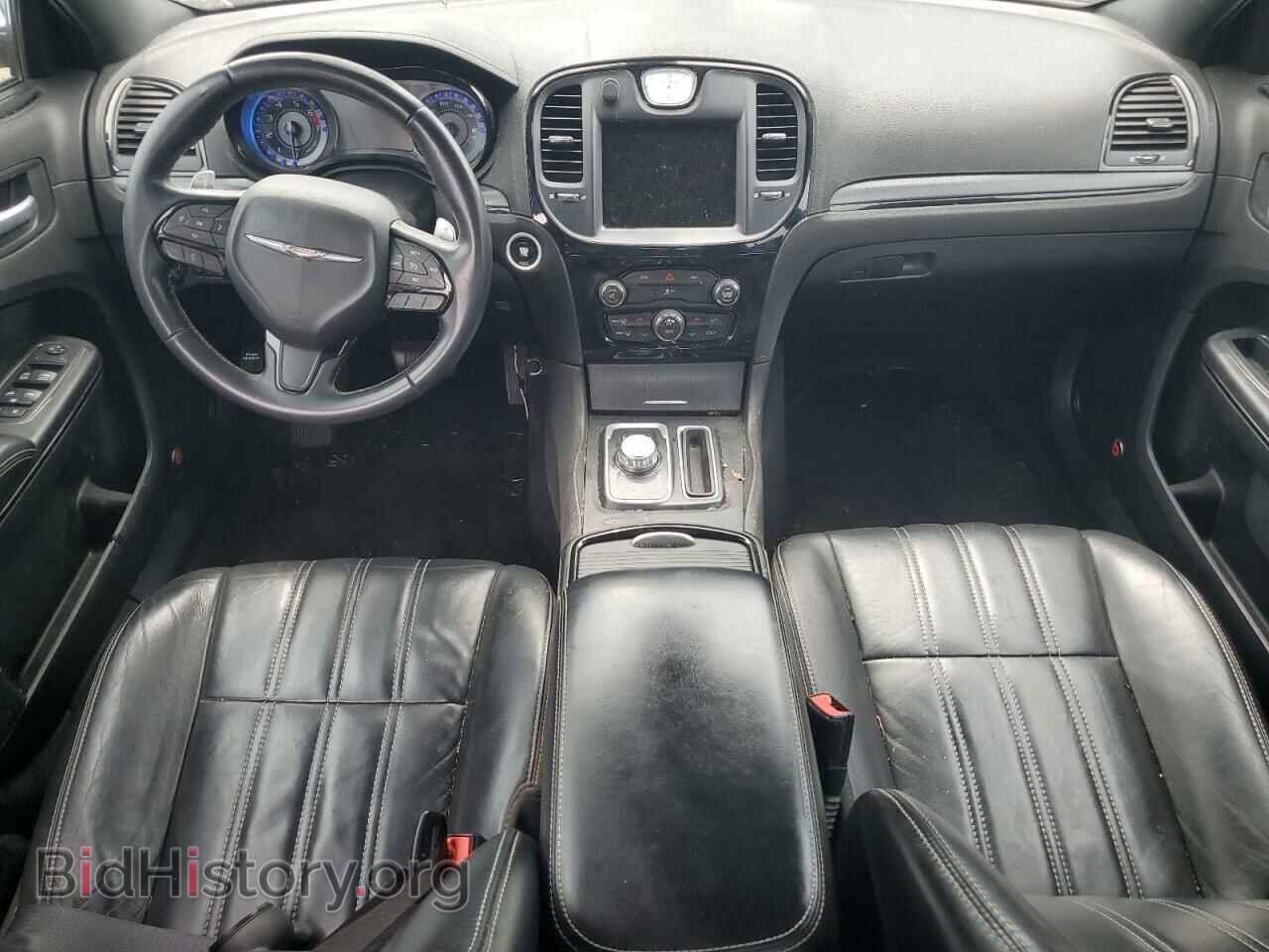 2015 CHRYSLER 300 - VIN: 2C3CCABT9FH780624 - Фото 8