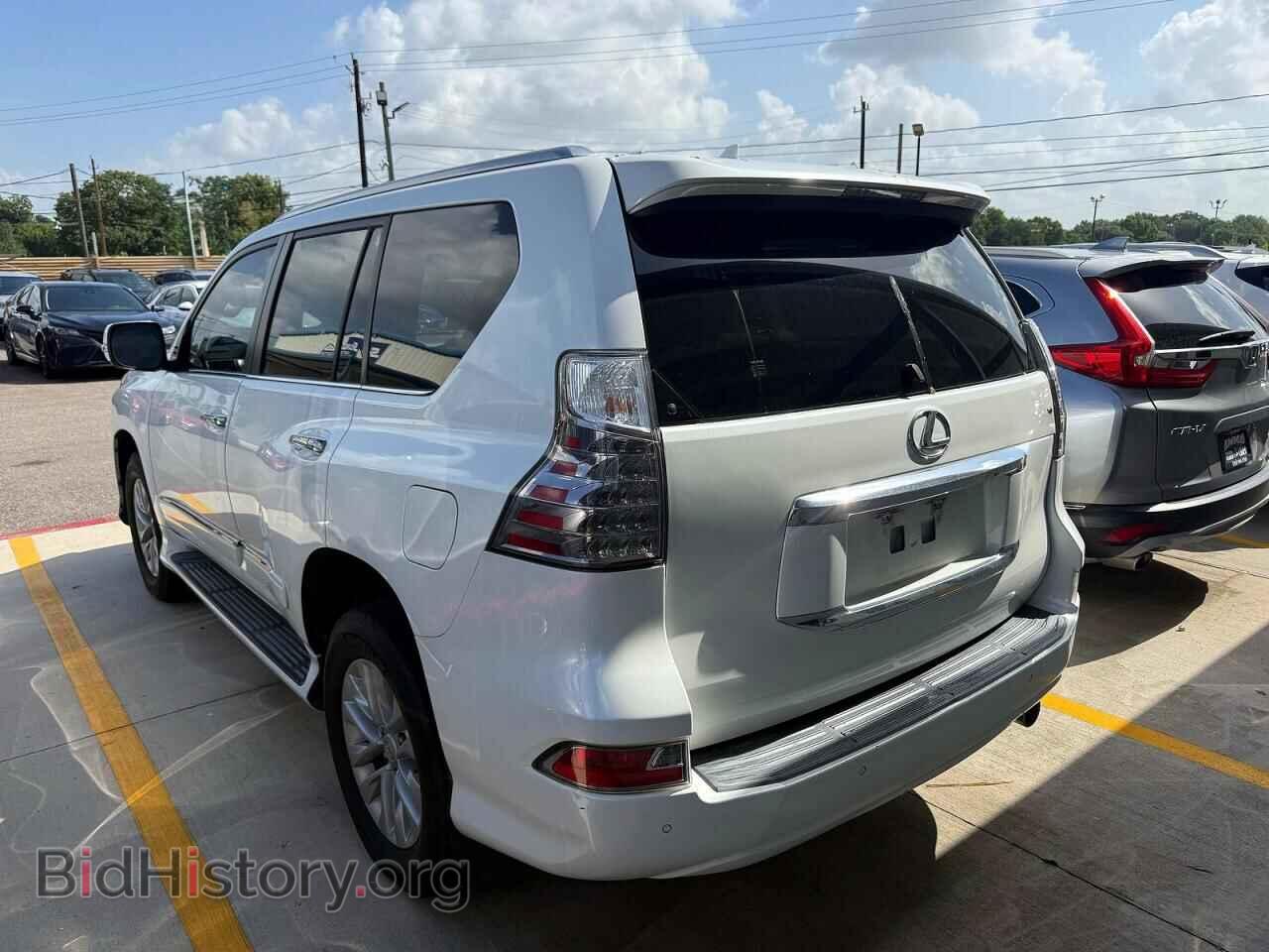 2014 LEXUS GX - VIN: JTJBM7FX3E5080105 - Photo 3