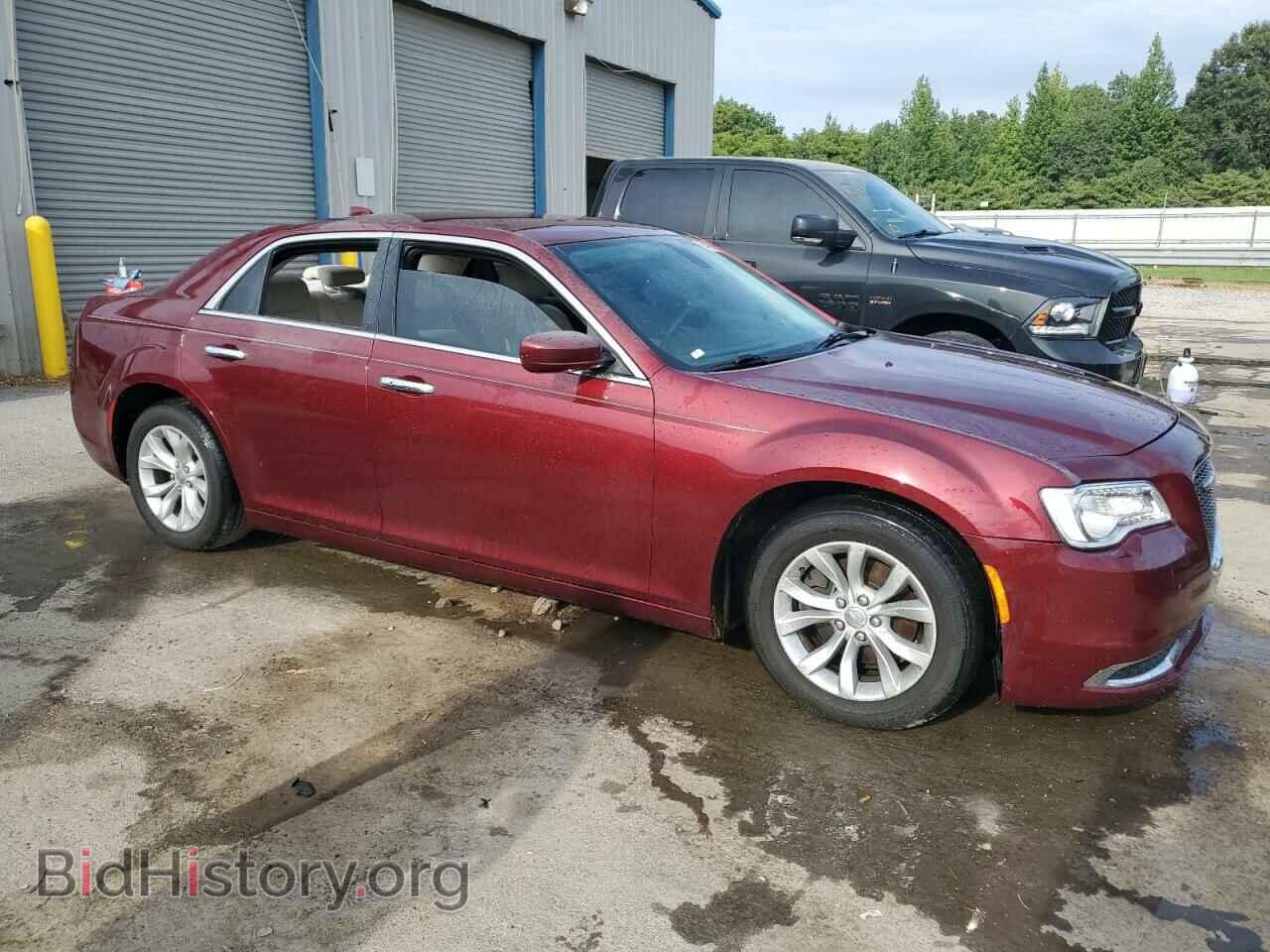 2016 CHRYSLER 300 - VIN: 2C3CCAAG1GH135536 - Фото 4