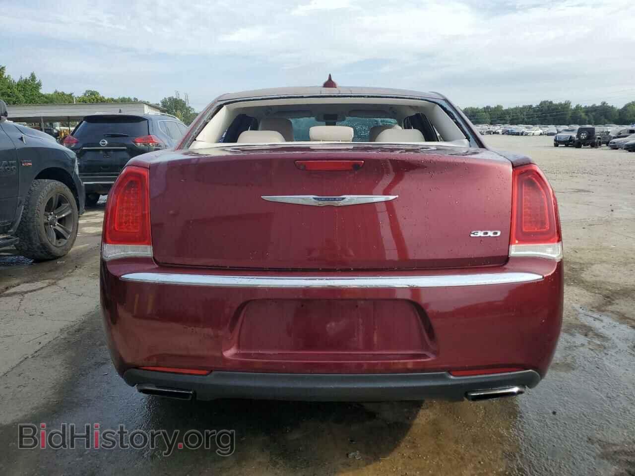 2016 CHRYSLER 300 - VIN: 2C3CCAAG1GH135536 - Фото 6