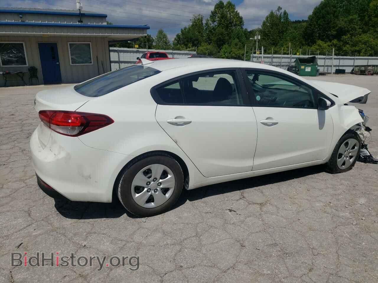 2017 KIA FORTE - VIN: 3KPFK4A74HE111130 - Фото 3