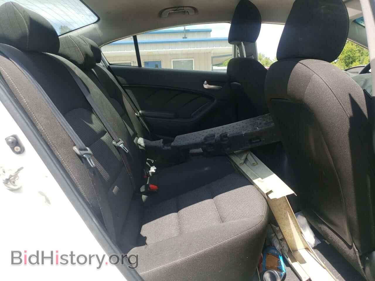 2017 KIA FORTE - VIN: 3KPFK4A74HE111130 - Фото 10