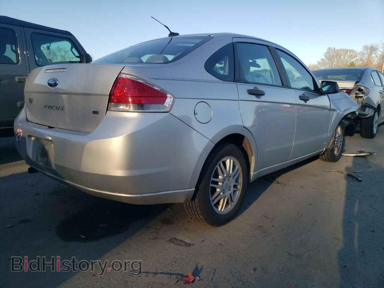 2011 FORD FOCUS - VIN: 1FAHP3FN9BW160306 - Фото 4