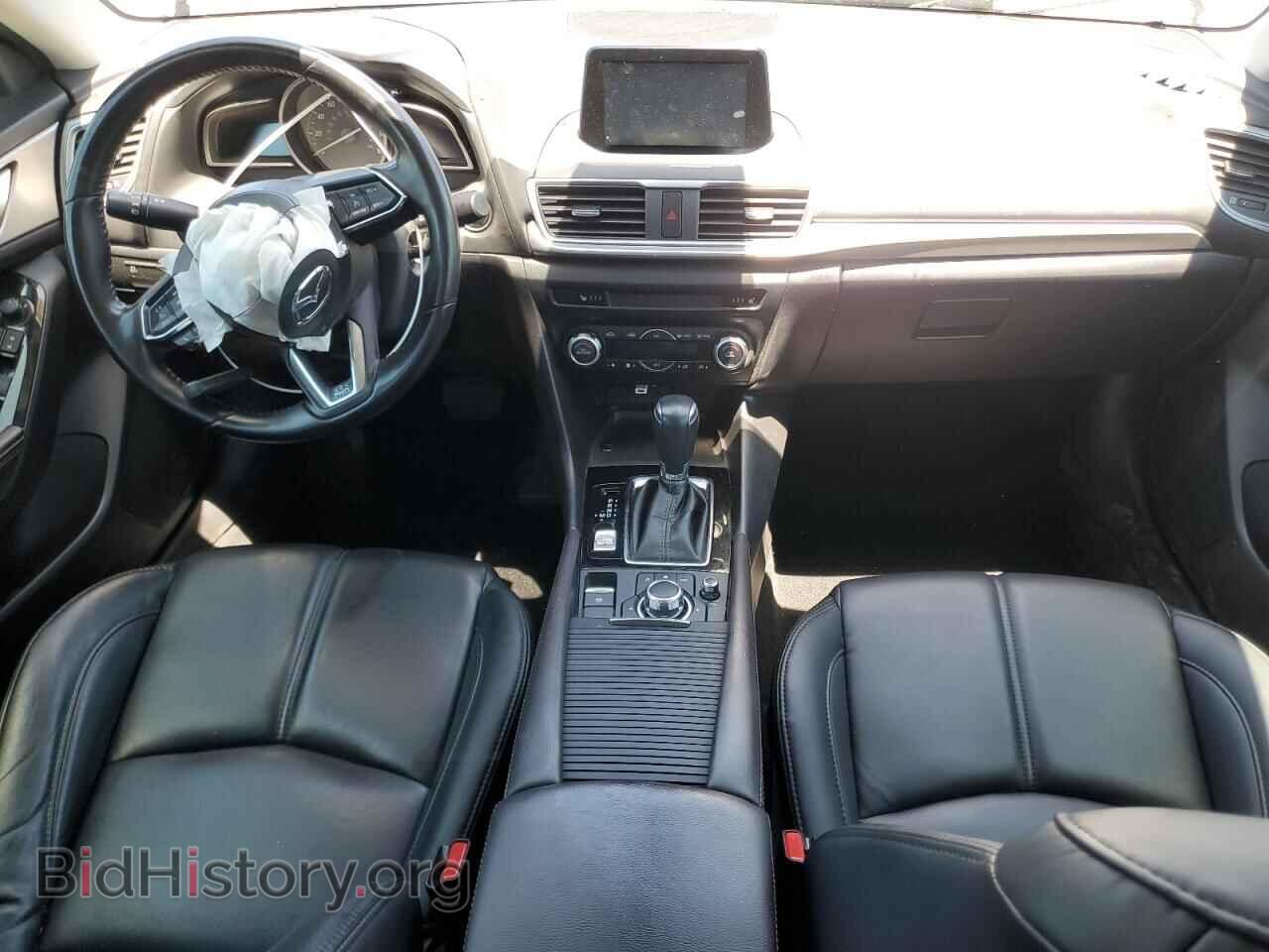 2018 MAZDA 3 - VIN: 3MZBN1V31JM215367 - Фото 8