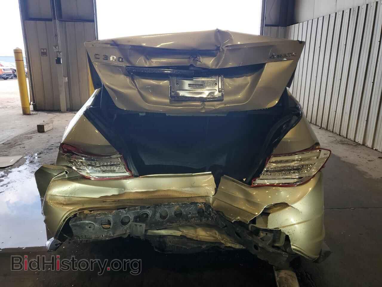 2012 MERCEDES-BENZ C-CLASS - VIN: WDDGF8BB2CR229683 - Фото 6
