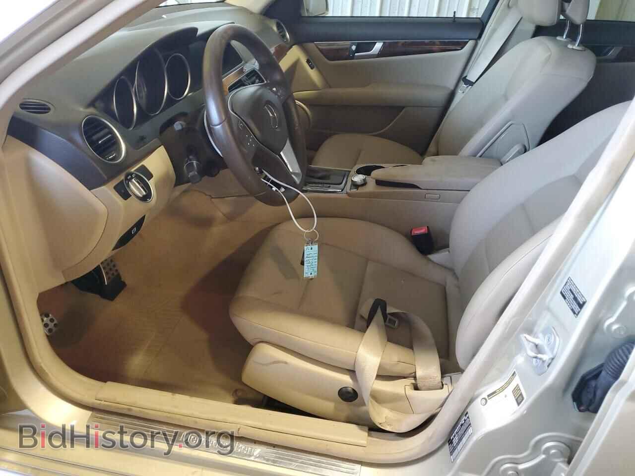 2012 MERCEDES-BENZ C-CLASS - VIN: WDDGF8BB2CR229683 - Фото 7