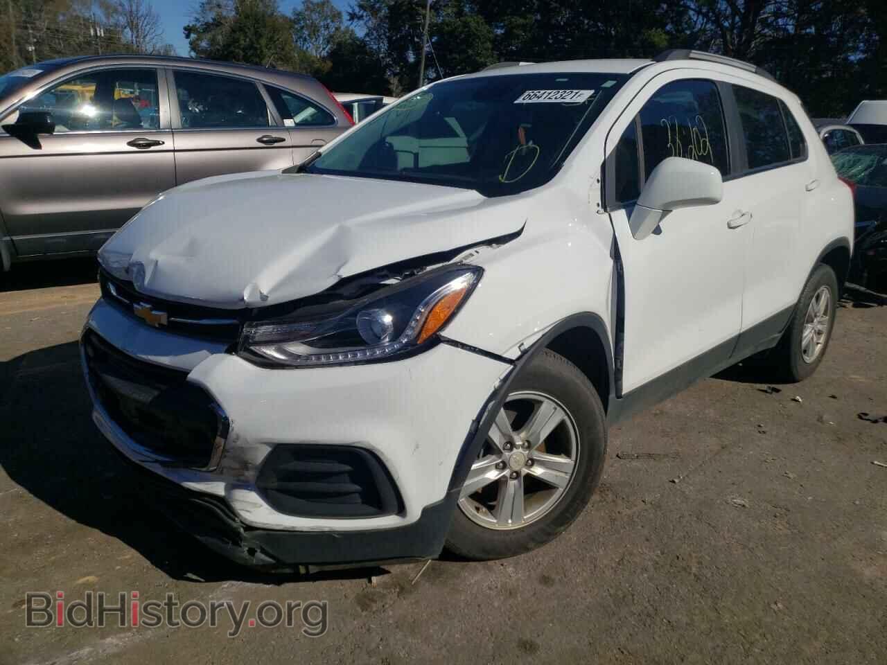 2020 CHEVROLET TRAX - VIN: 3GNCJLSB3LL205823 - Фото 2