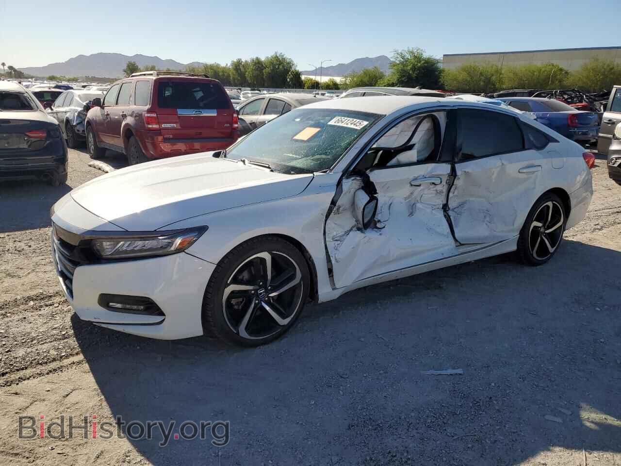 Фотография 1HGCV1F37KA166360 - HONDA ACCORD 2019