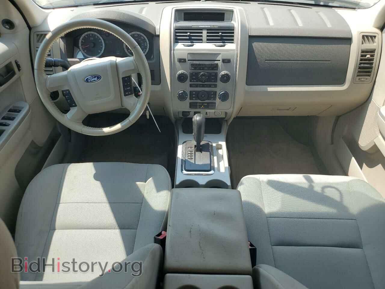 2010 FORD ESCAPE - VIN: 1FMCU9DG9AKC71198 - Фото 8