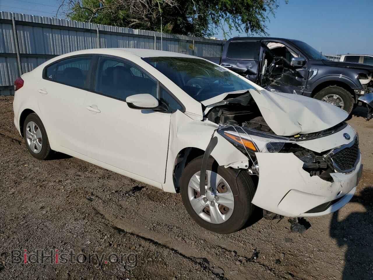 2017 KIA FORTE - VIN: 3KPFK4A76HE011062 - Фото 4
