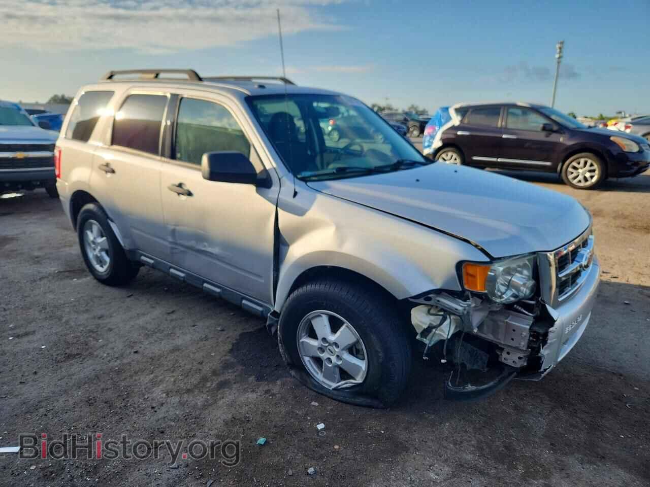 2009 FORD ESCAPE - VIN: 1FMCU93709KD11889 - Фото 4
