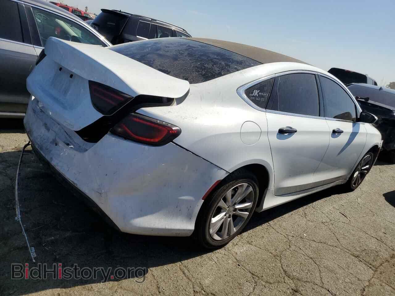 2015 CHRYSLER 200 - VIN: 1C3CCCABXFN630937 - Фото 3